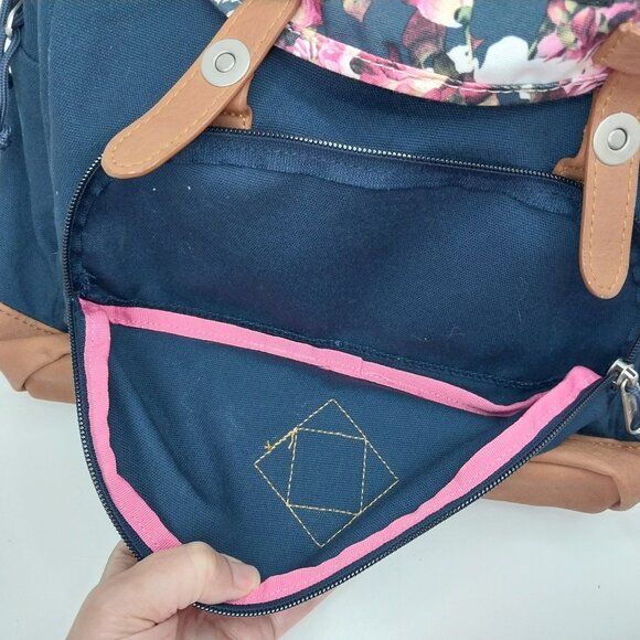 Jansport Baughman Backpack Multi Floral Finesse & Pencil Case 25L Floral Hiking main image 4
